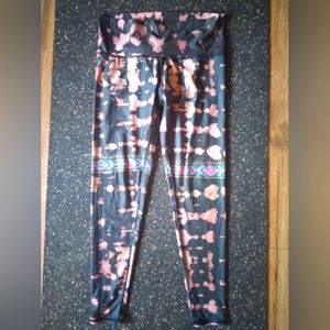 Teeki hot pants